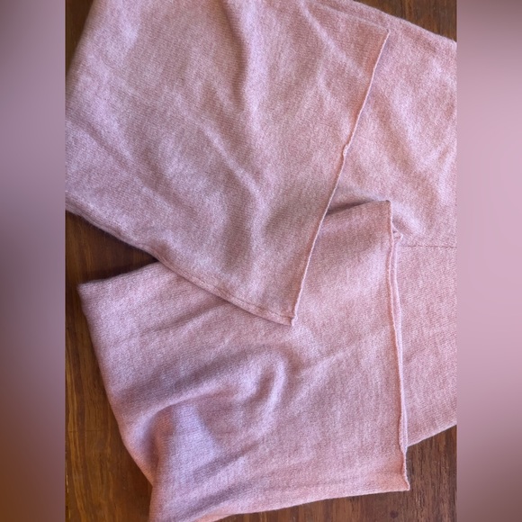 SINCERELY JULES TWO PIECE LOUNGE SET - Picture 14 of 16